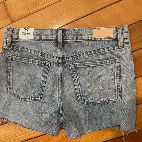 Mango denim shorts- NWT - Picture 3 of 3